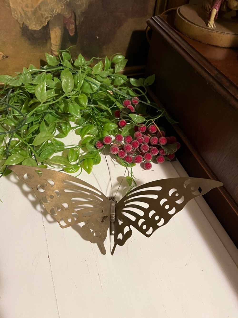 BRASS BUTTERFLY - Holes to hang on the wall with - Or stands up - VINTAGE